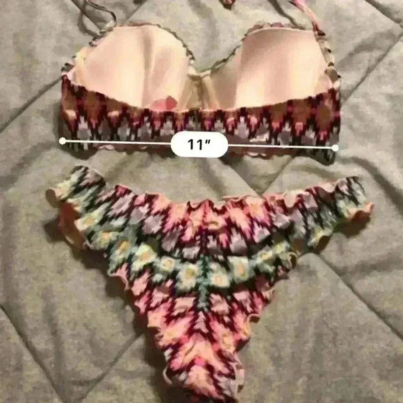 Victorias Secret Ikat Foil Aztec Tribal Print‎ Bikini Getaway Halter/Itsy Ruffle - Picture 5 of 9